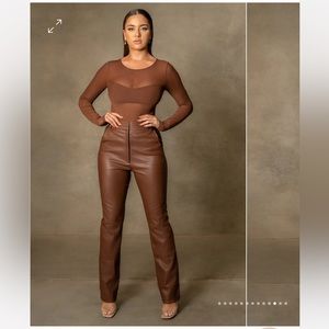 MESHKI Tyra Straight Leg Faux Leather Pants - Color Chocolate - Size S